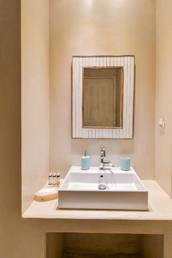 White Memories, seafront luxury apartment Mykonos Mykonos Town Extérieur photo